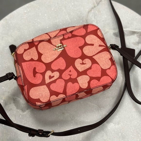 COACH camerabag crossbody with hearts 10011153JAX - Picture 1 of 6